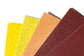 Nuqqas ta 'ftehim fil-prova u l-għażla ta' sandpaper