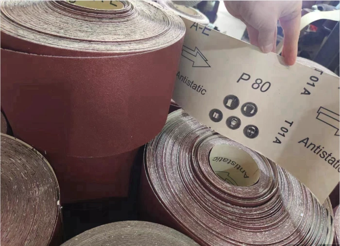 Roll Sandpaper ta '60 naqal